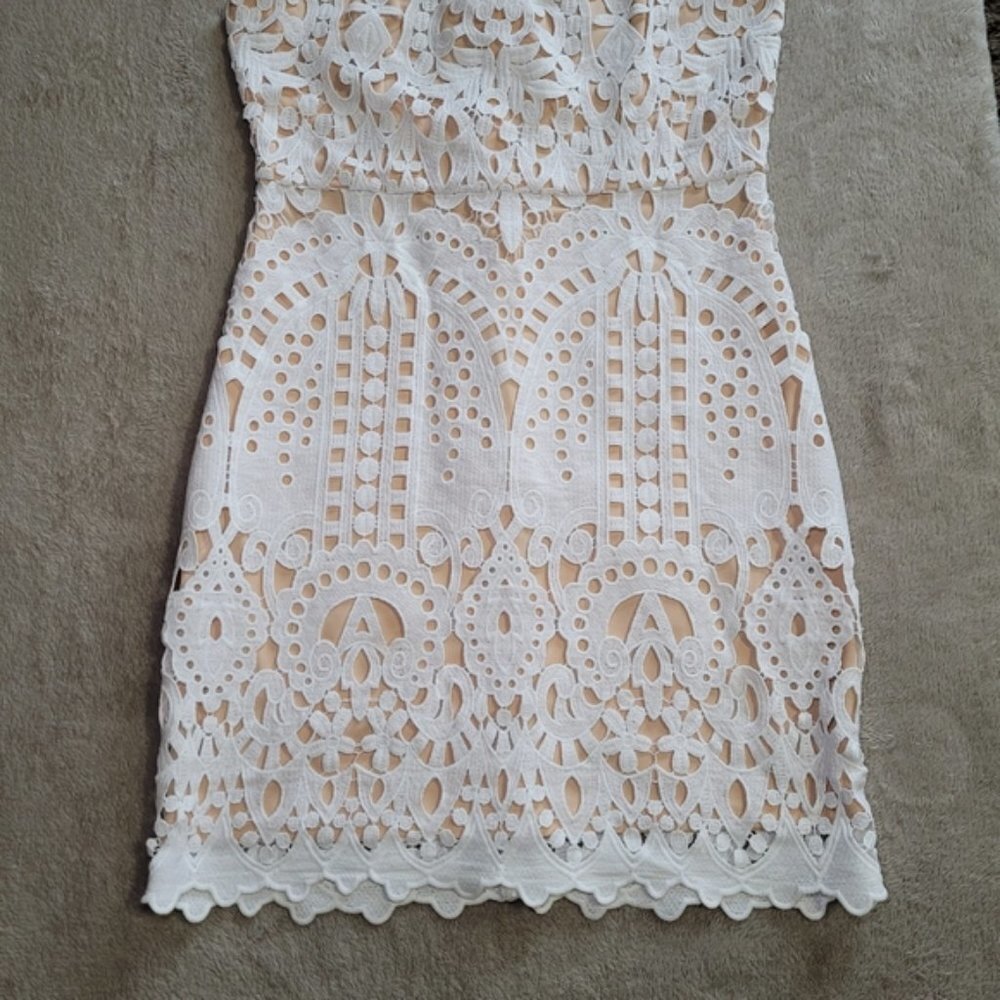 Lulus Perfect Love White and Nude Lace Mini Dress size medium - Picture 6 of 13